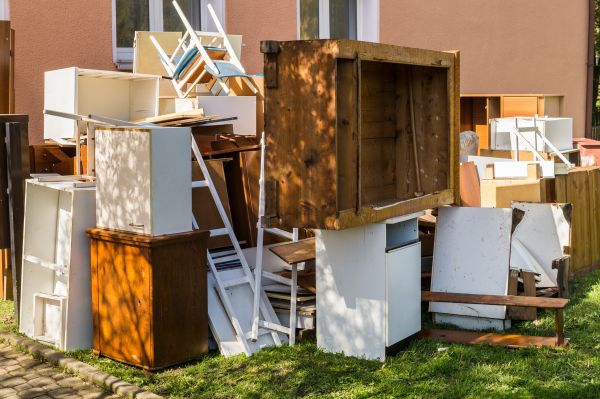 Junk Haul Away Service in Cabot